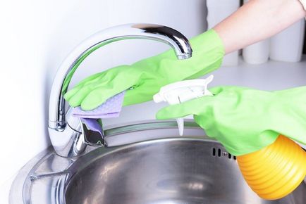 Fehérít 20 módon, hogy tisztítsák meg a konyhai háztartási vegyszerek nélkül