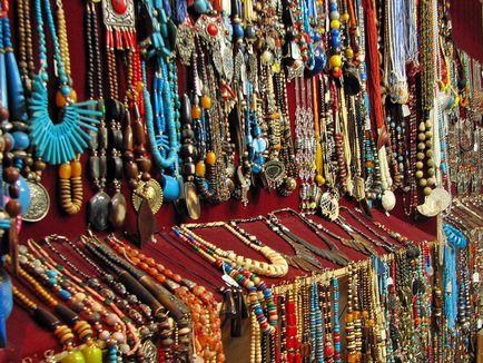 Mit kell hozni az Indiából származó 10 kötelező vásárlások