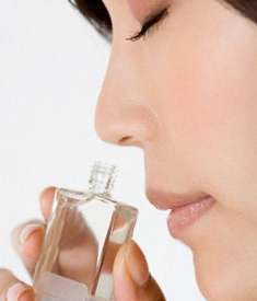 Parfüm - hogyan lehet a saját kéz (parfüm receptek otthon)