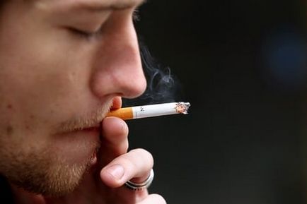 Hogyan lehet leszokni a dohányzásról az otthoni gyorsan és önállóan (könnyű spopob)