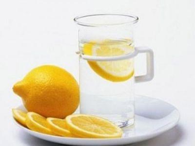 Hogyan lehet fogyni citromos vízzel és citrommal étrendűeknek
