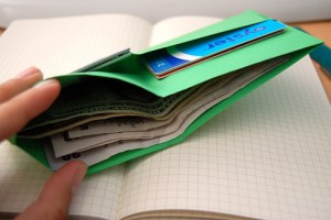 Hogyan készítsünk origami papír pénztárca