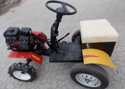 Hogyan készítsünk házi Minitraktorok a talajművelő gépeket, videó, fotók, rajzok, Motoblok-kultivator