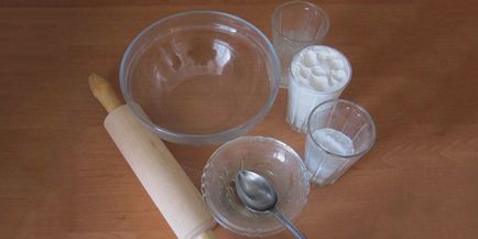 Hogyan készítsünk sós tésztát szobrászat barkácsprojektekhez otthon a legjobb receptek