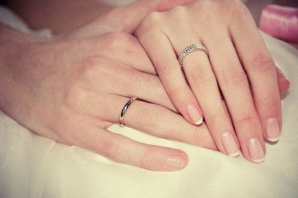 Hogyan válasszuk ki a jegygyűrűt esküvői tippeket és trükköket, fotók és videó