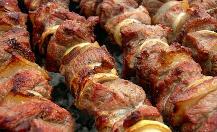 Hogyan pácolt húst shish kebab receptek, legjobb savanyúság