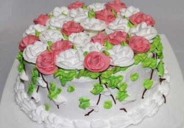 A krémet a krém torta dekoráció (krém) A krémet a torta díszítő