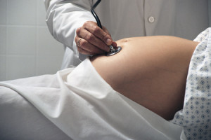 Megsértése a véráramlás a terhesség alatt a kezelés, okai, következményei
