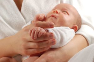A baba nem alszik alvási zavarokat okozhat és hatékony segítséget, hogy normalizálja a baba többi