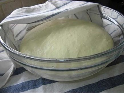 Pite a sütőben receptek lépésről lépésre fotó zsemle sült, hogyan kell főzni sütemények, a hőmérséklet és