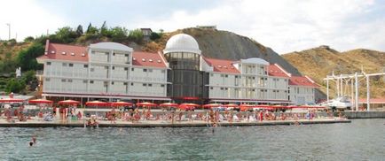 Koktebelbe Beach Feltűnő sokféleség (strandok) Koktebelbe Beach Feltűnő sokféleség