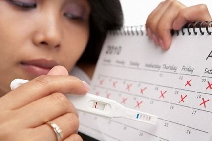 Miért nincs havi eltérő okok miatt terhesség, menstruáció