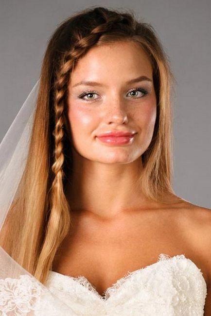 Frizurák közepes haj zsinórra az esküvői fotók vélemények