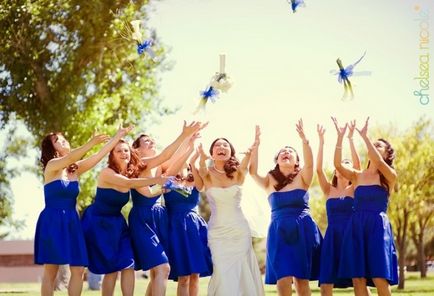 Esküvő kék