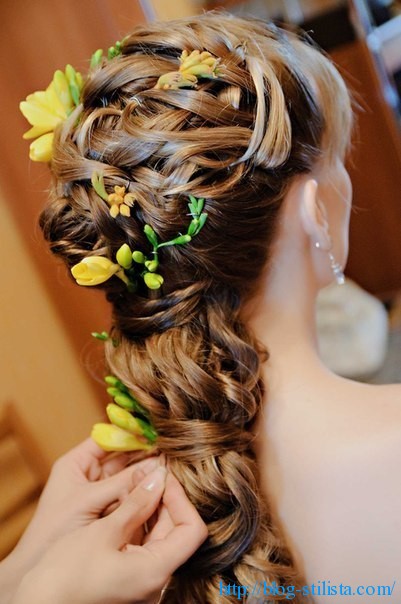 Esküvői frizura hosszú haj (fotó, mester osztály), stylist blogja