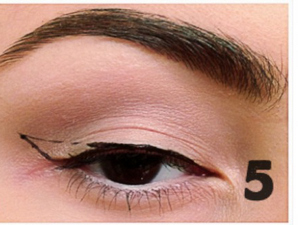 Make-up arrow Make-up arrow