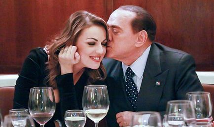 Mi a baj Berlusconi