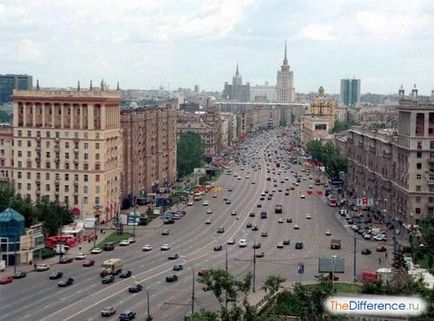 Mi a különbség a Boulevard sugárút, mi a különbség (a tengerparton River Avenue) Mi a különbség a Boulevard sugárút, mi a különbség