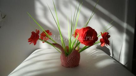 Virágok a papír ajándék anya saját kezűleg (papír) Virágok a papír ajándék anya saját kezűleg