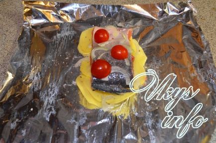Lazac burgonya kemencében sült recept ízletes lazac (burgonya) Lazac burgonyával kemencében sült ízletes lazac recept