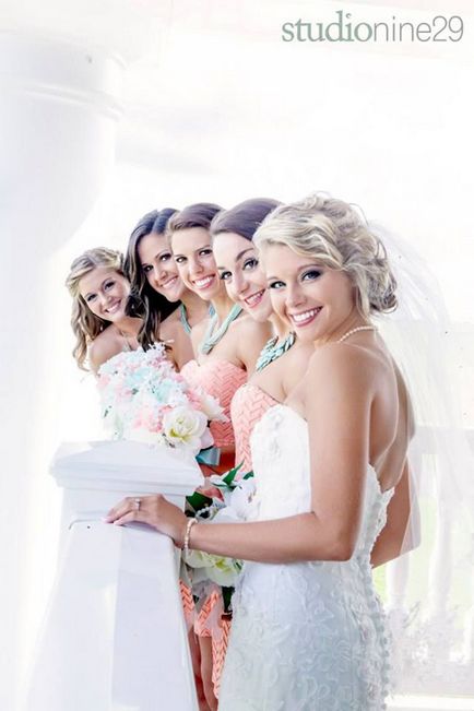 Ötletek egy fotót a menyasszony és barátai
