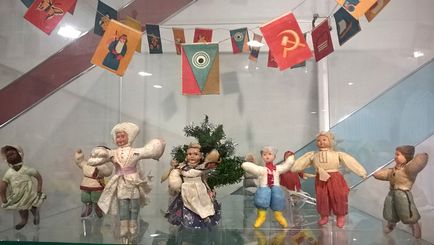 Hogyan készítsünk karácsonyi díszek video, anyaság - terhesség, szülés, a táplálkozás, a képzés (játékok) Hogyan készítsünk karácsonyi díszek video, anyaság - terhesség, szülés, a táplálkozás, az oktatás