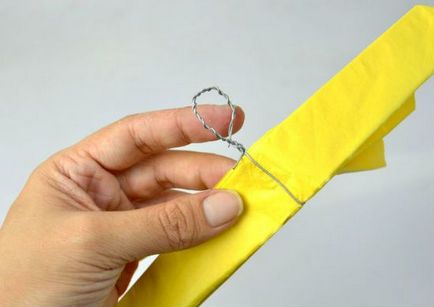 Hogyan lehet pom-poms papírból lépésről lépésre saját kezűleg (papír) Hogyan lehet pom-poms papírból lépésről lépésre saját kezűleg