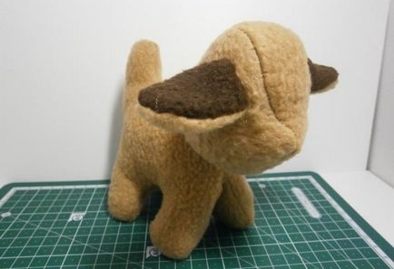 Hogyan kell varrni egy kutya gyapjú, amely egy kutya mintás gyapjú