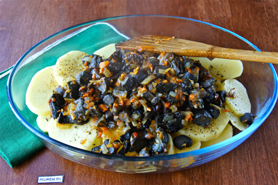Burgonya gombával a sütőben - lépésről lépésre recept, hogyan kell főzni fotókkal