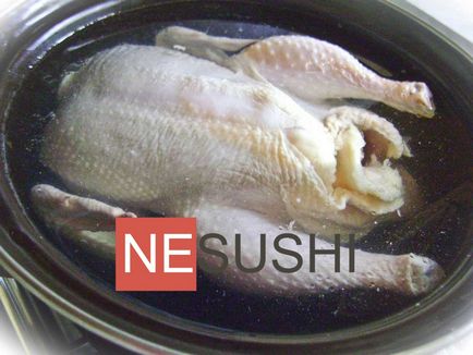 Csirke főtt teljes (csirke főtt teljes) Csirke főtt teljes