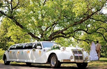 Az esküvői autó