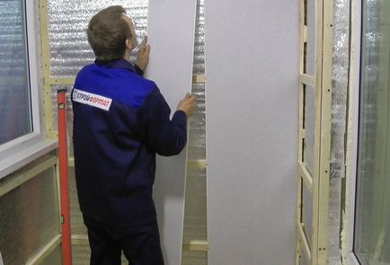 Fejezd be a loggia műanyag panelek erkély kezét, lépésről lépésre a bőrön, és videó (panelek) Fejezd be a loggia műanyag panelek erkély kezét, lépésről lépésre a bőrön, és videó