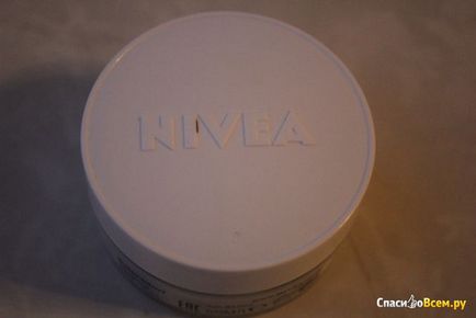 Vélemény a hidratáló nappali krém NIVEA - aqua hatása - a normál bőr E-vitamin és a Hydra IQ (krém) Vélemény a hidratáló nappali krém NIVEA - aqua hatása - a normál bőr E-vitamin és a Hydra IQ