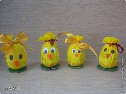 Kézműves tojásokat Kinder meglepetés