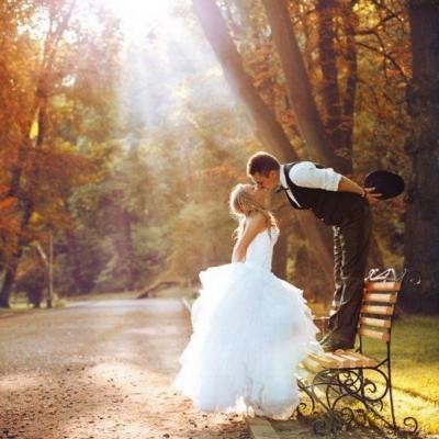 Kívánságait a menyasszony az esküvő versben és saját szavaikkal
