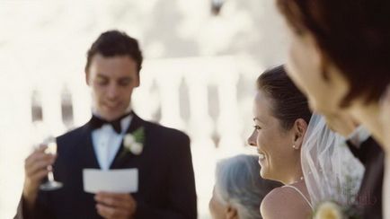 Ez a vőlegény egy esküvő - hogyan kell egy beszédet megható