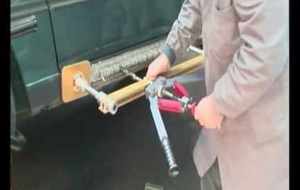 Autójavítás küszöb kezét fotó, videó (szükséges, hogy megbecsüljük a) Autójavítás saját kezét zuhatag fotó, videó