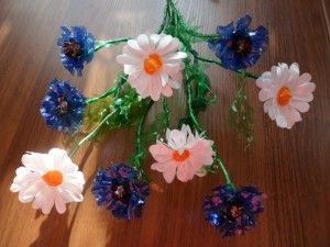 Kamilla műanyag palackok (díszíteni kert) Daisies műanyag palackok