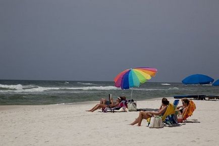 Titkok és kis trükköt és barnító a strandon - a tan egyenletesen és károsodás nélkül a bőrt (biztonságos) Titkok és kis trükköt és barnító a strandon - a tan egyenletesen és károsodás nélkül a bőrt