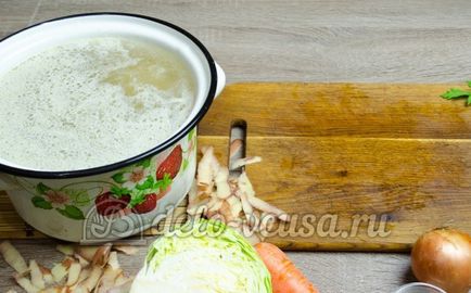 Káposztaleves friss káposzta, hogyan kell főzni - lépésről lépésre recept fotók