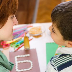 A skizofrénia tünetei gyermekeknél, tünetei, típusai, formái, aktuális típusú betegségek és kezelések