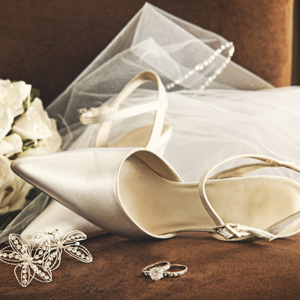 Esküvői cipő a menyasszony - mit kell tudni, amikor kiválasztják
