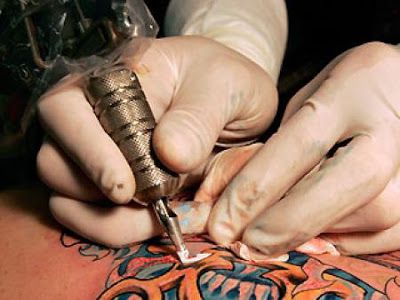 Tattoo osztályokon a férfiak és a nők szláv értékek