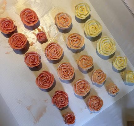 Torta rózsák