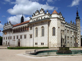 Ország házak stílusában egy vár Budapesten