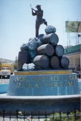 Agave Azul - мексикански завод, от която текила - пътеводител - по света
