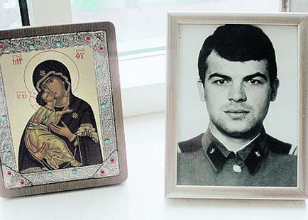 Анатолий Сердюков биография, снимки, семейството си, жена си и сина през 2017 г.