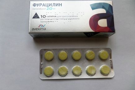 В гаргара с ангина - аптеки и народни средства за защита (възпаление на сливиците) В гаргара с ангина - аптеки и народни средства