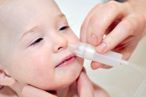 Как да се измие носа на детето си на по-студен списък с популярни инструменти за правилното и ефективно