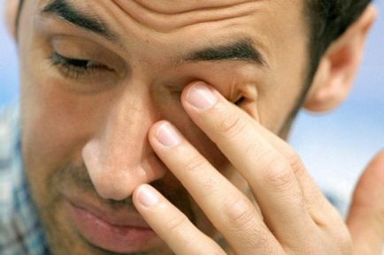 Какво означават знаците на сълзи, ако лявото или дясното око, за които има горещи сълзи
